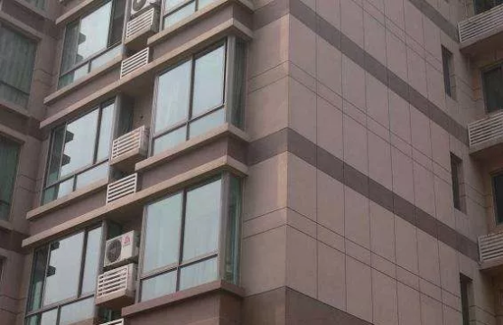 華喆仿石漆分享:真石漆與干掛石材組合，每一面都是視覺(jué)驚嘆！